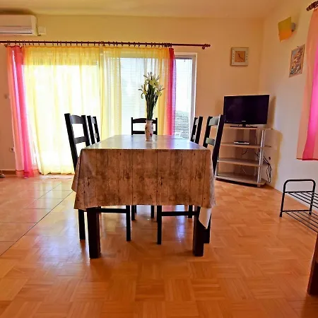 Apartamento Mari - 30m From The Sea *